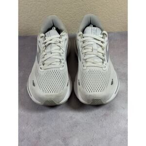Brooks Adrenaline GTS 23 Womens 9 Wide Shoes Running White Sneaker 1203811D104